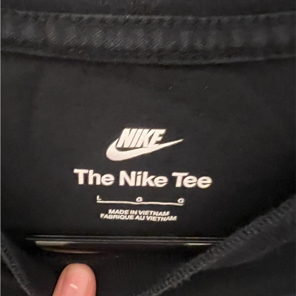 Nike Black Logo Tee - Picture 3 of 4